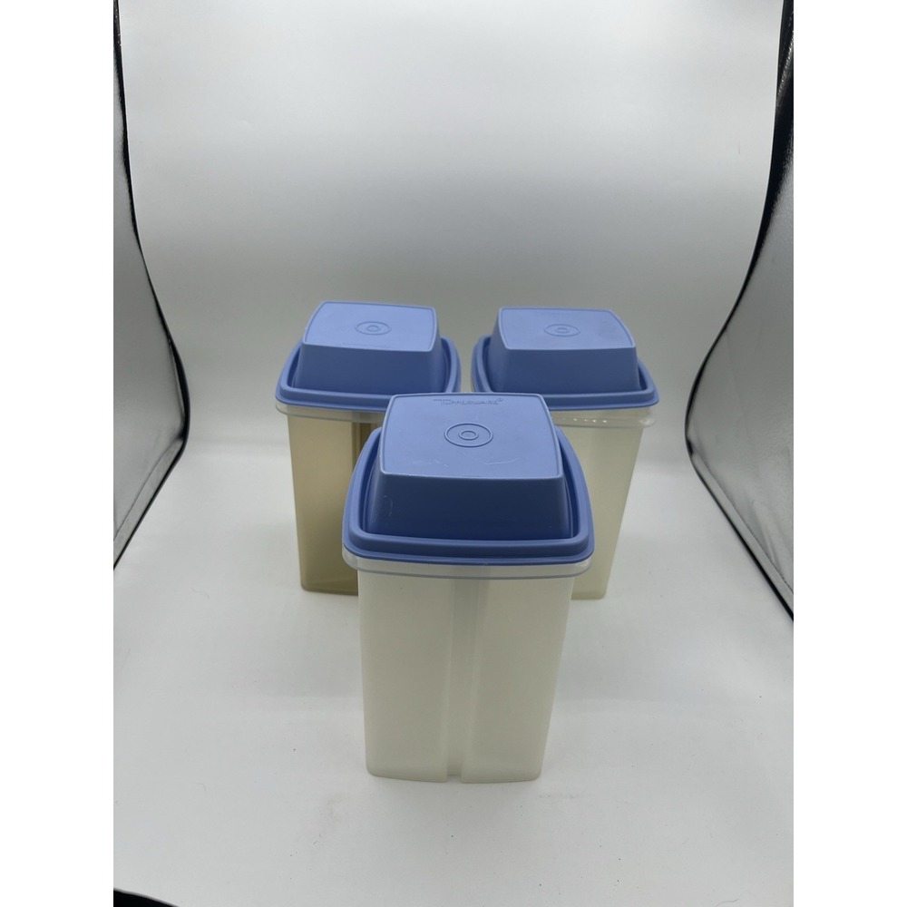 Vintage Tupperware Pickle/Olive Keeper #1560-2  3 Piece Set